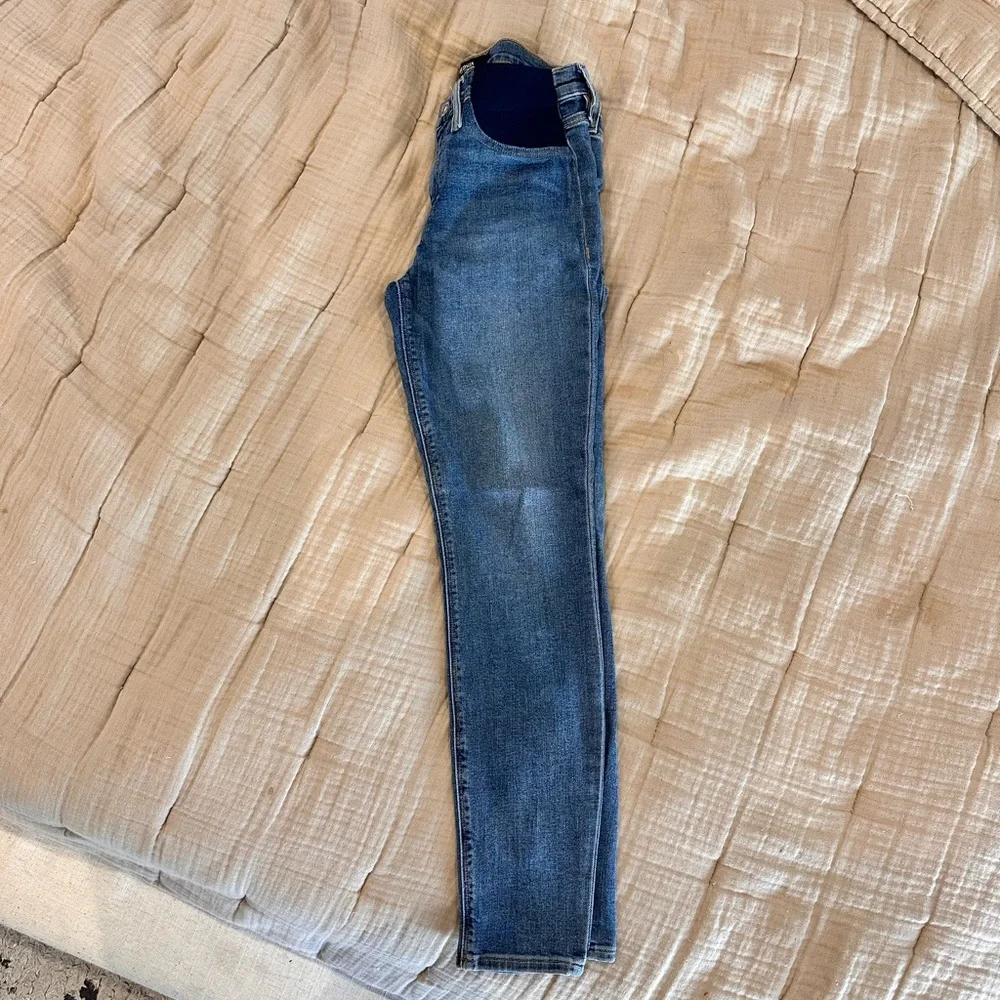 Maternity Jeans - Hudson - Nico Super Skinny Crop - Picture 5 of 5